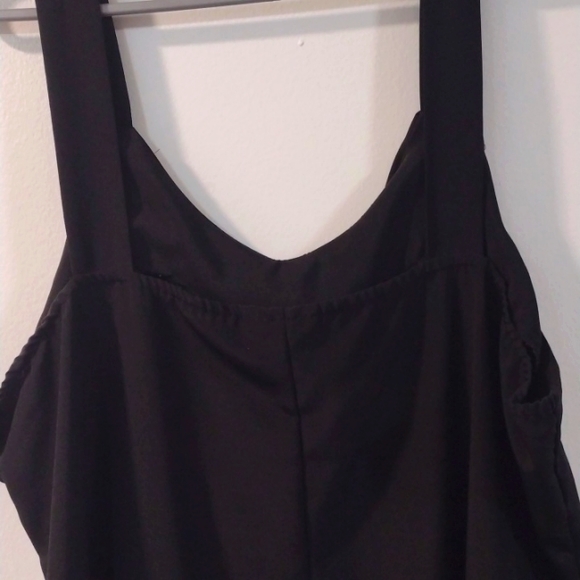 LAST CHANCE - Black Dress - Picture 4 of 6